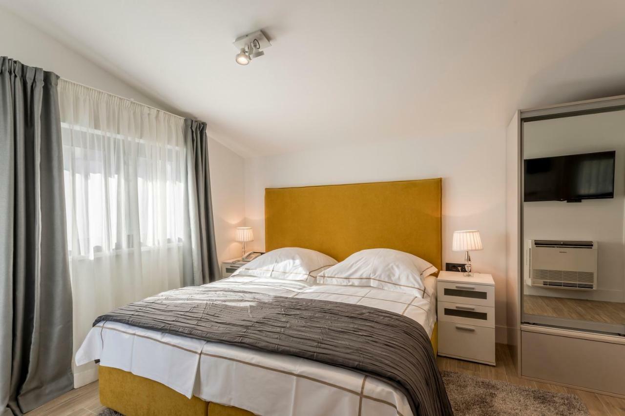 2nightstudios Gjestgiverier 4*