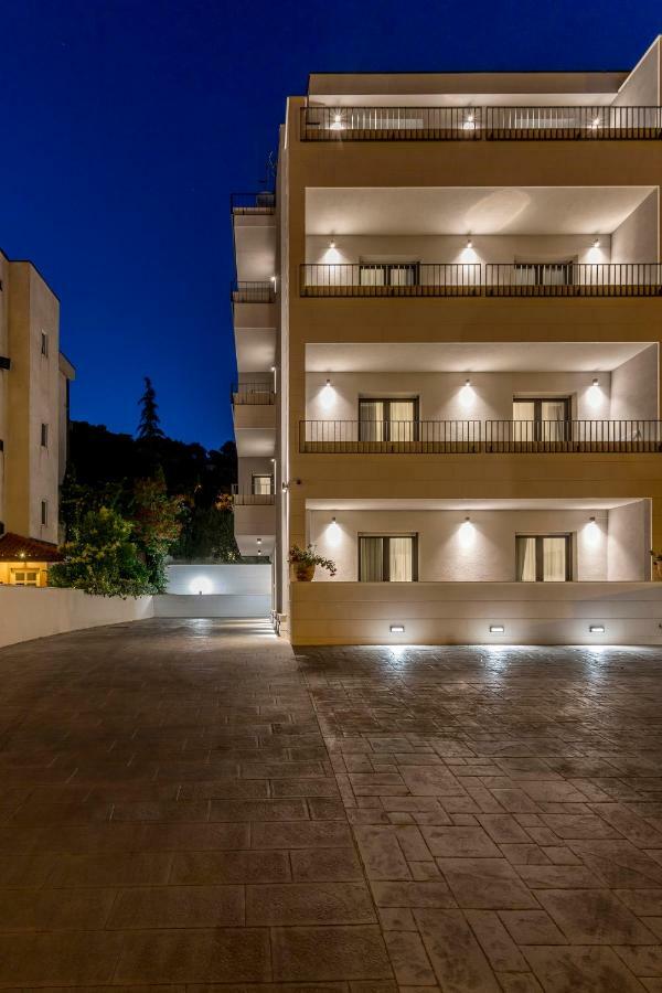 Gjestgiverier 2nightstudios 4*